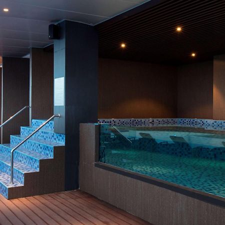Best Western Premier Panbil Batam Exterior foto